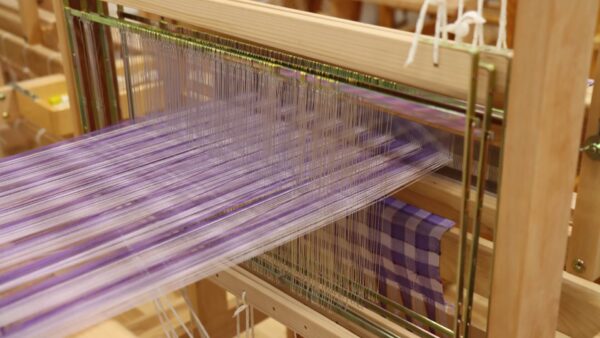 Textile Dyeing & Weaving / 染織